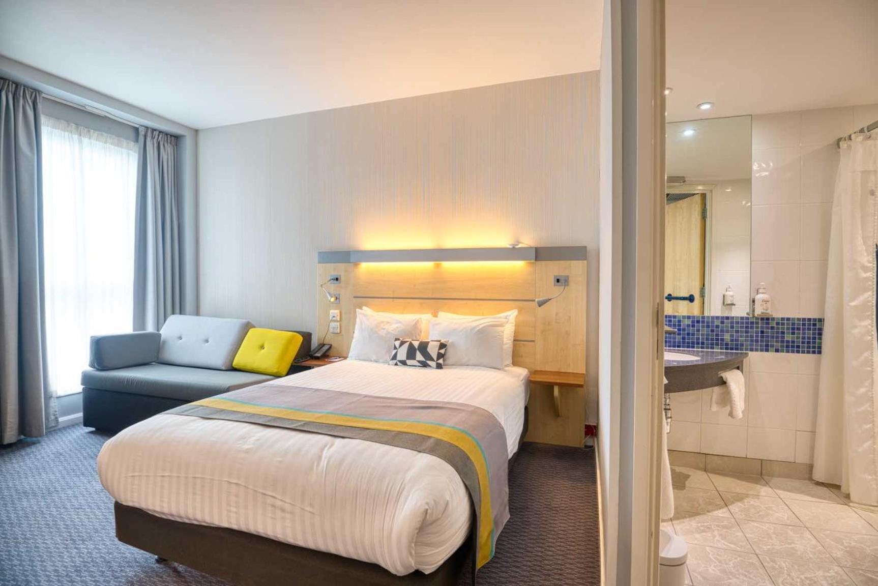 Holiday Inn Express Hull City Centre By Ihg Kingston upon Hull Exterior photo